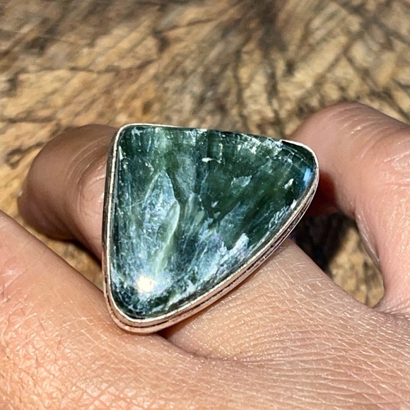 Seraphinite Ring 8 1/4 - Picture 4 of 9